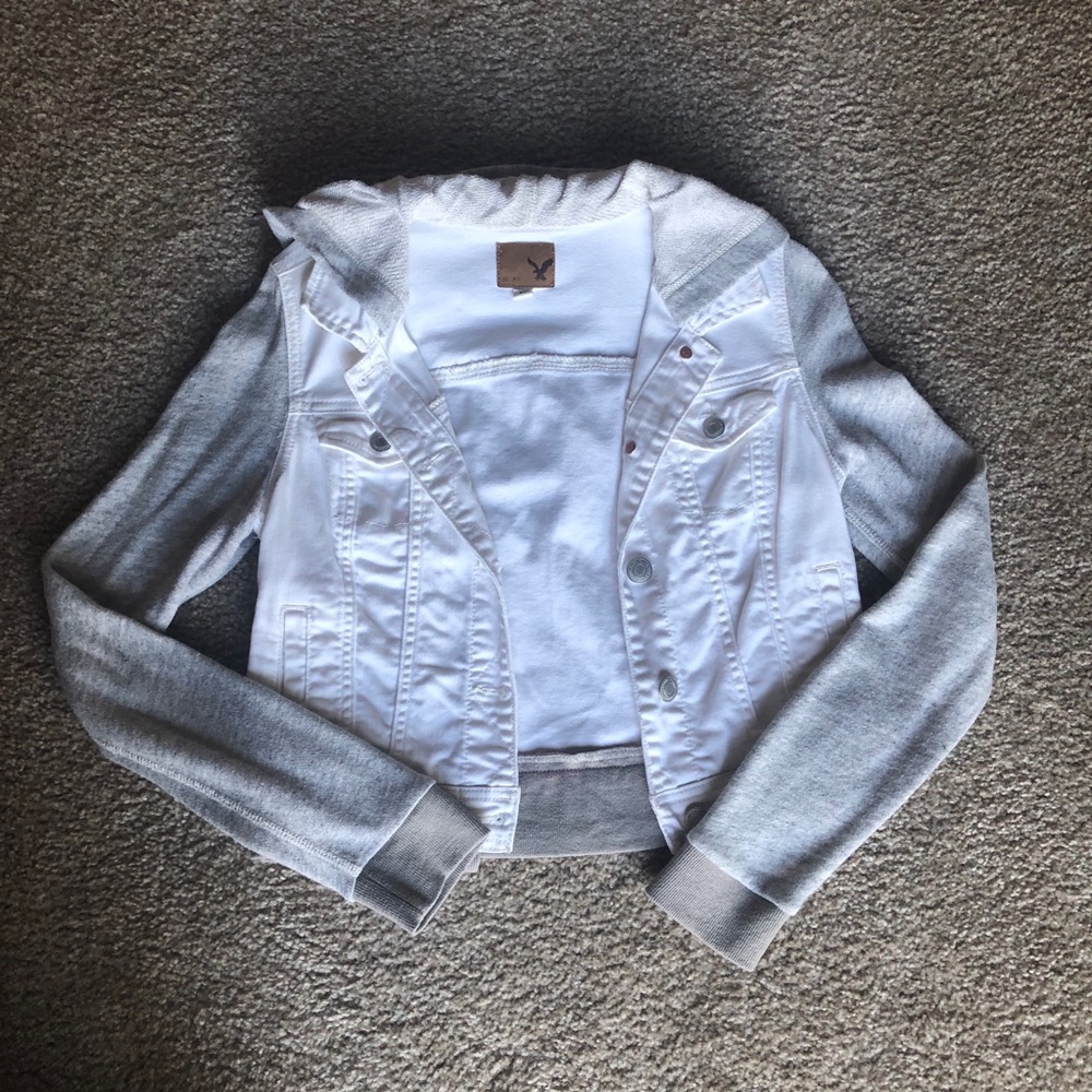 Sale! American Eagle White Hooded Denim Jacket Sm